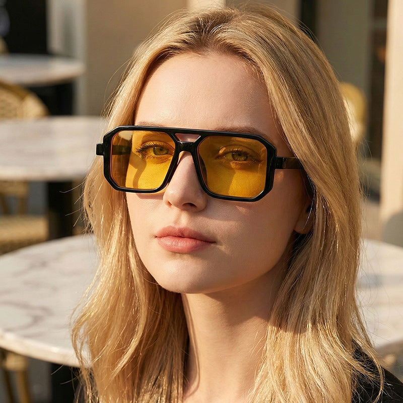 Women’s Geometric Sunglasses with Stylish Pattern Bowlift