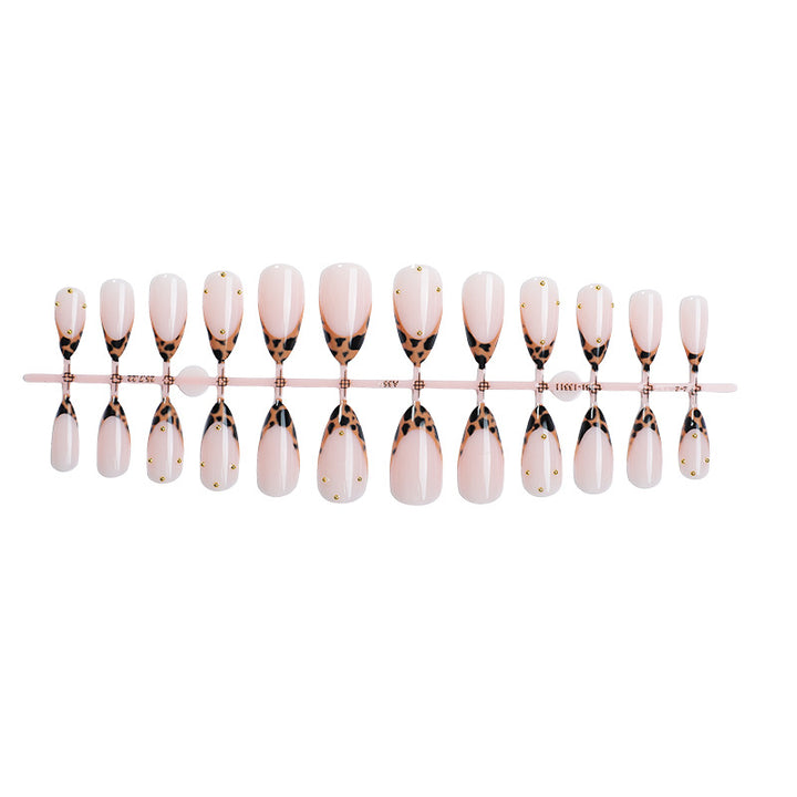 Stylish Faux Leopard Press-On Nails Bowlift