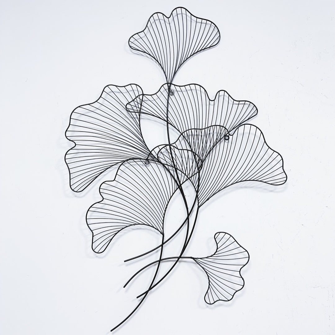 Elegant Ginkgo Leaf Metal Wall Sculpture Bowlift