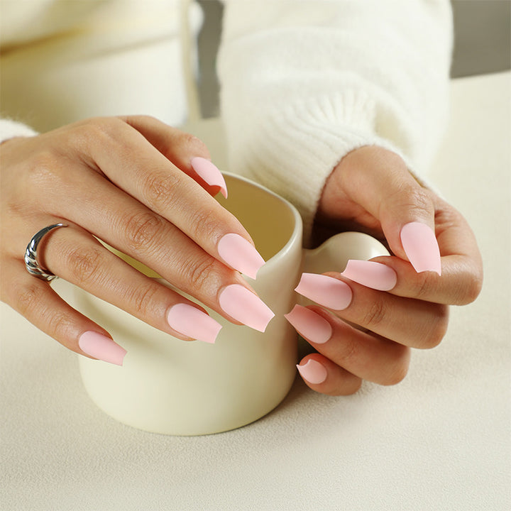 Artful Nail Extensions in Modern Style Bowlift