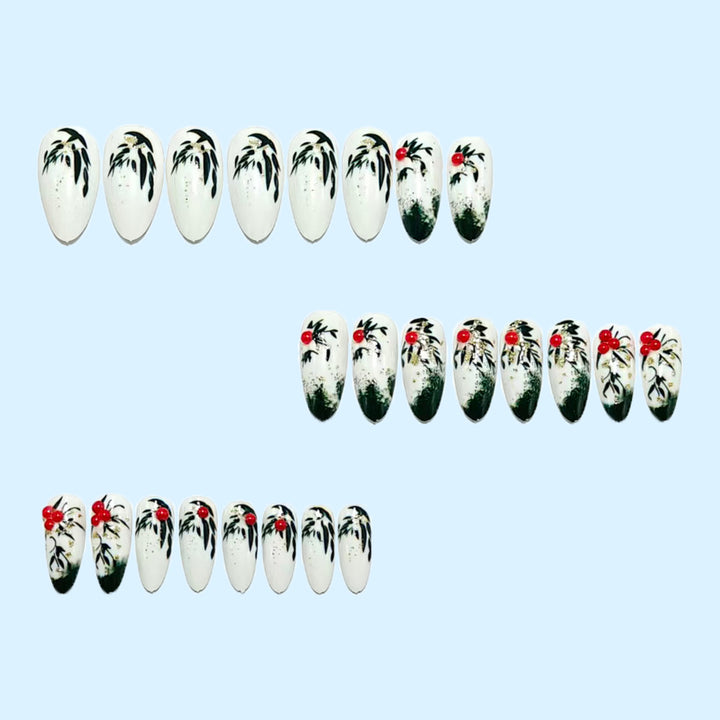 Glamorous artificial nails with floral accents Bowlift