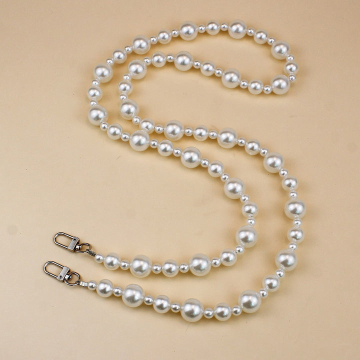 Elegant Pearl and Chain Necklace Bowlift
