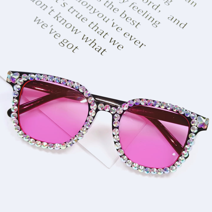 Fashionable Rhinestone-Embellished Sunglasses Bowlift