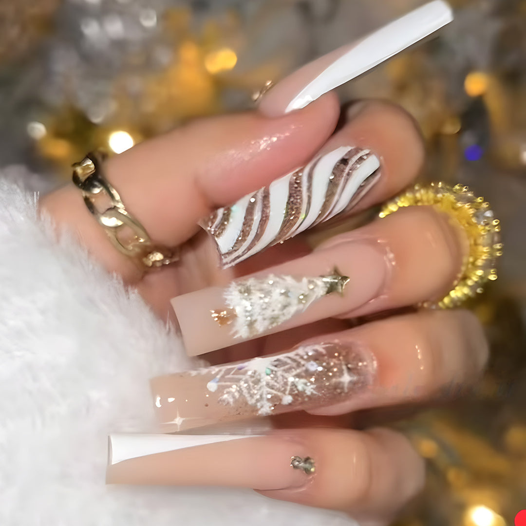 Holiday-Themed Nail Art Extensions Bowlift