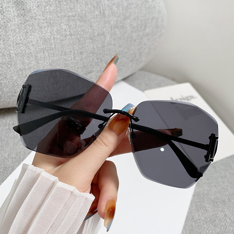 Women futuristic square sunglasses Bowlift