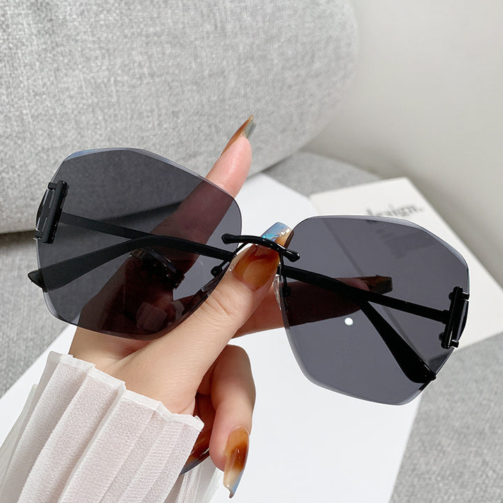 Women futuristic square sunglasses Bowlift