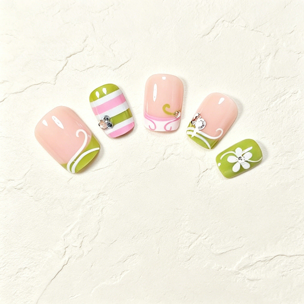Decorative Press-On Nail Art Tips Bowlift