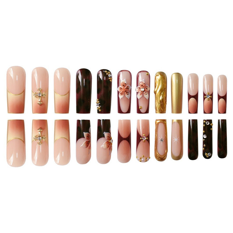 Ornate Press-On Nail Art Set Bowlift