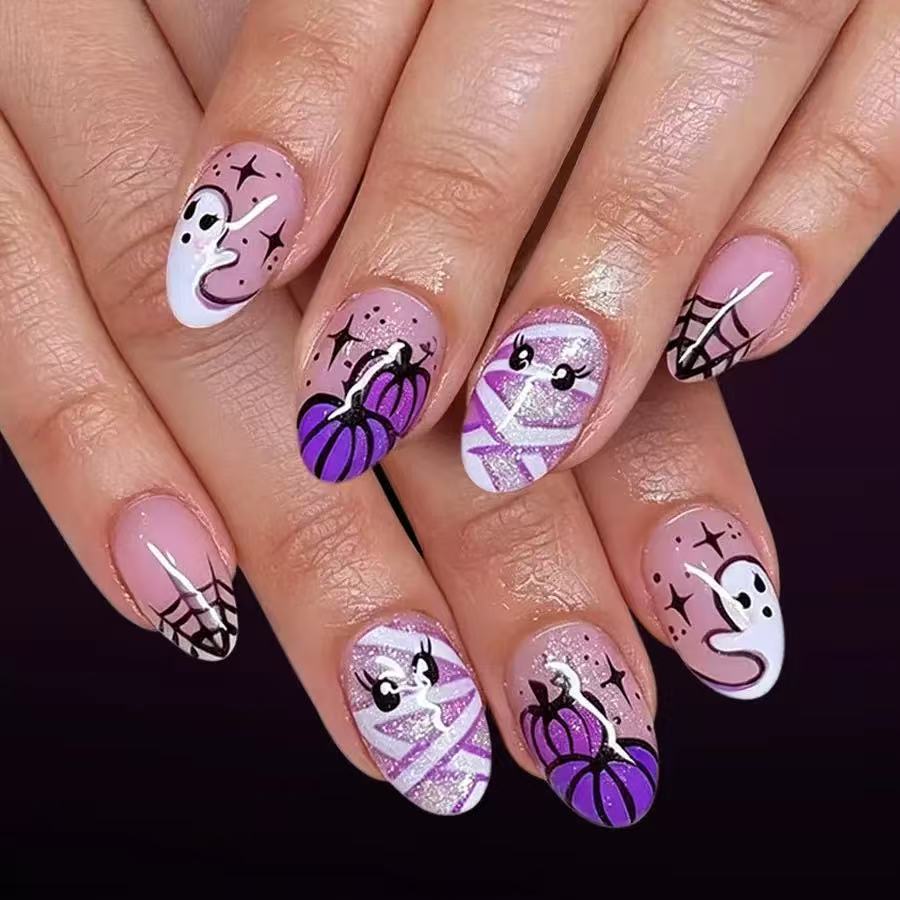 Artificial Nail Set with Creepy Halloween Designs Bowlift