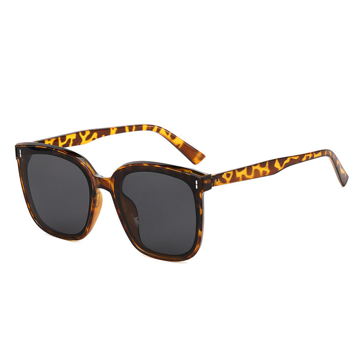 Women's Fashion Oversized Sunglasses with Full Frame Bowlift