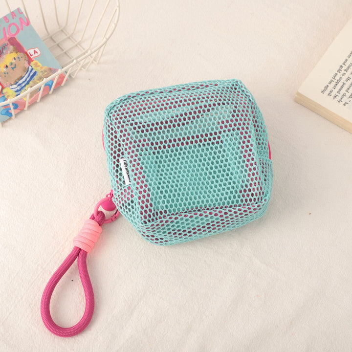 Practical and Breathable Organizer Bag Bowlift
