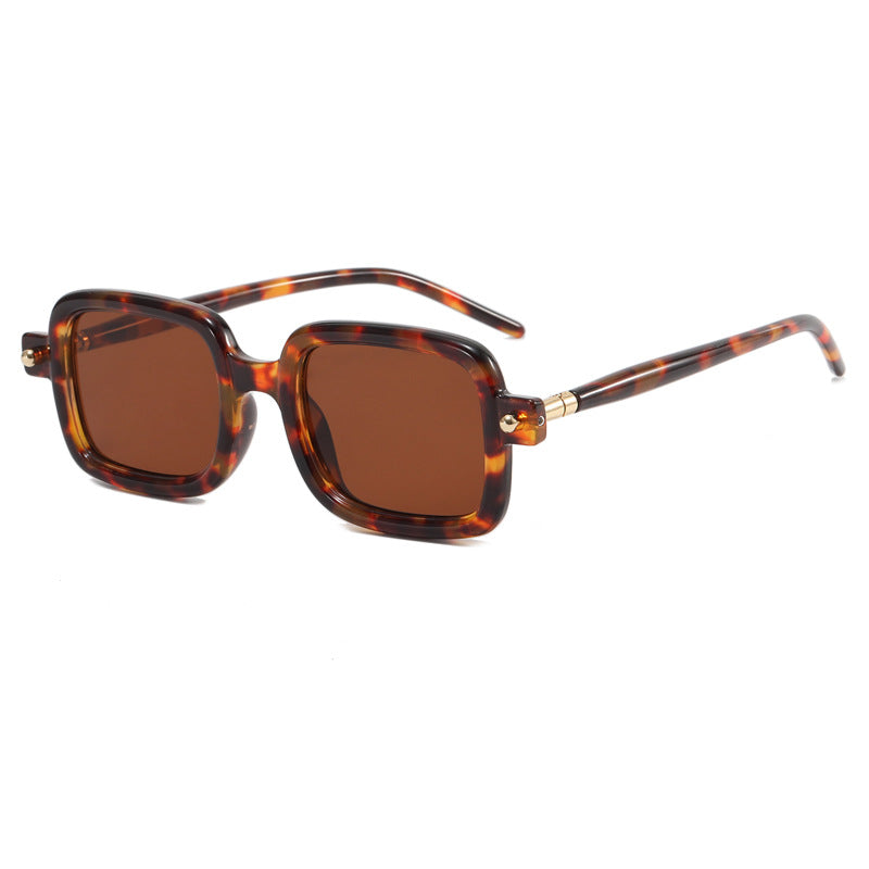 Fashionable Square Sunglasses Bowlift
