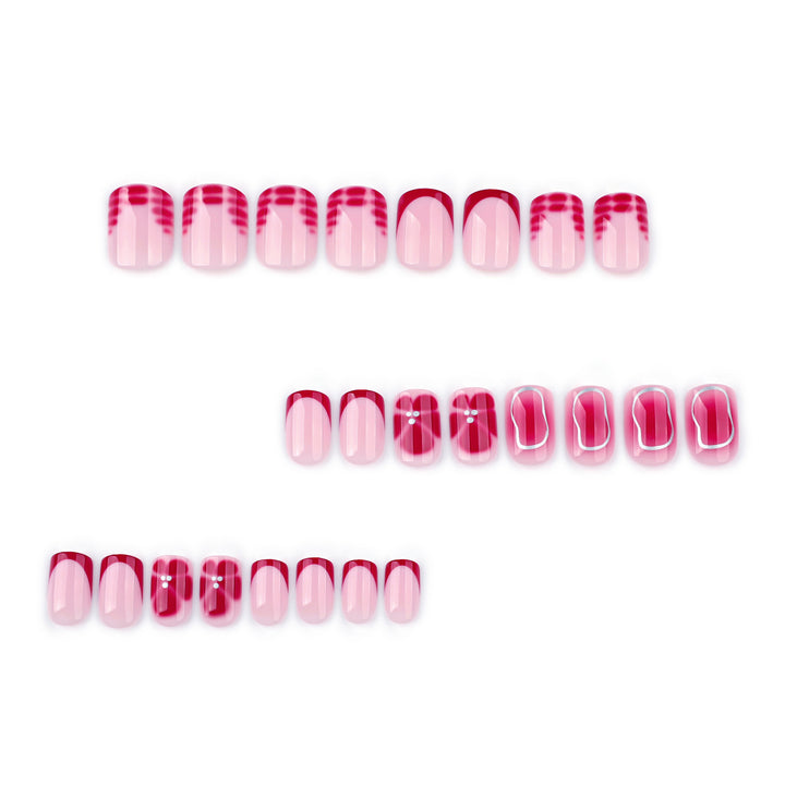 Artful nail art with gradient and glitter Bowlift