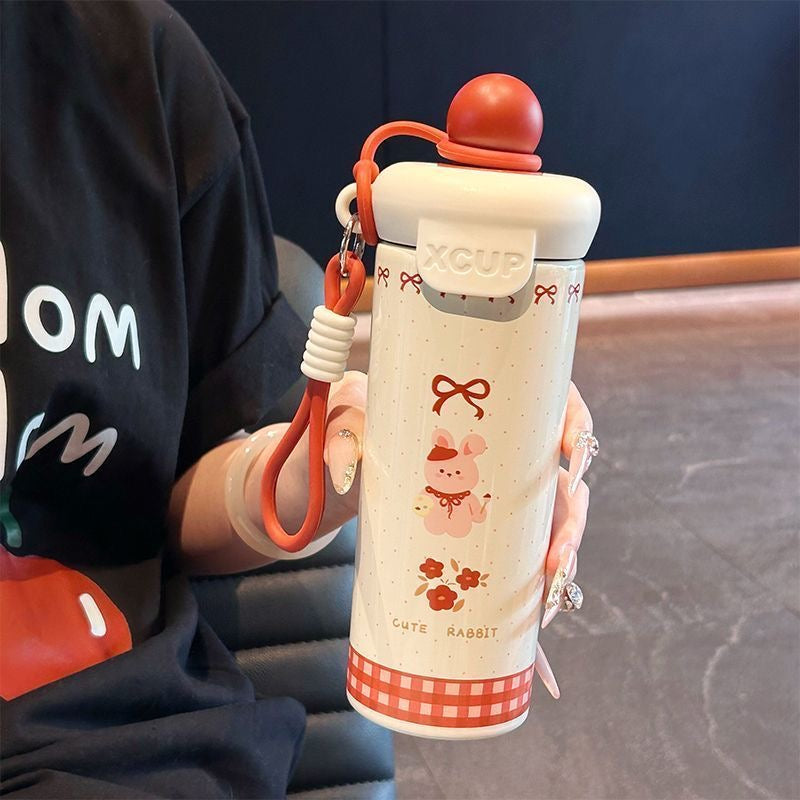 Ladies creative and practical water bottle Bowlift