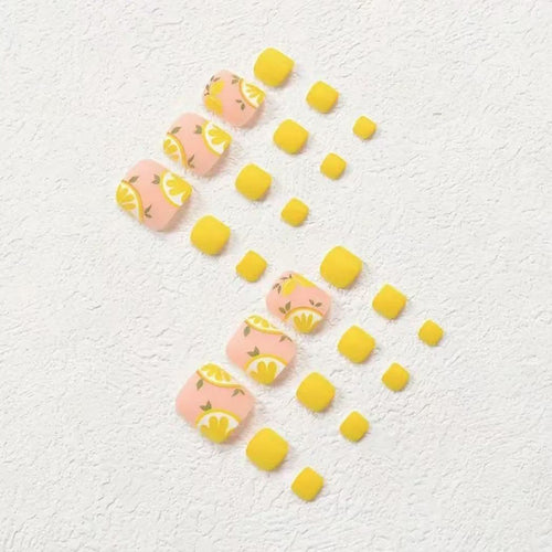 Nail art set with cheerful citrus motifs Bowlift