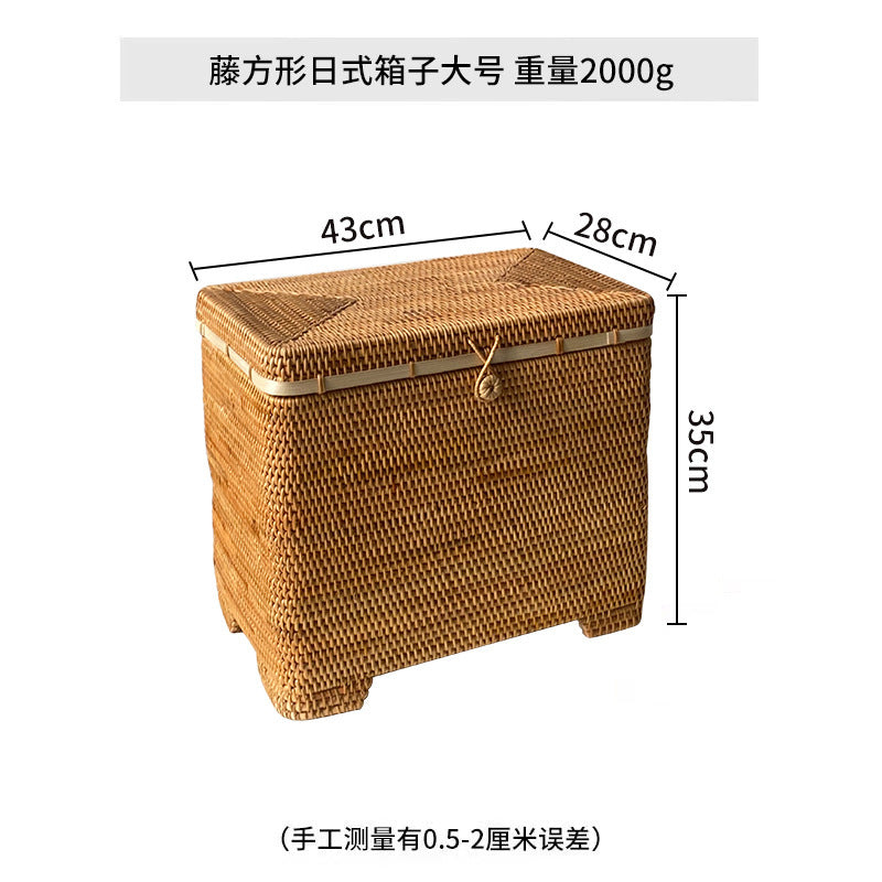 Ladies stylish storage box made of woven natural material Bowlift