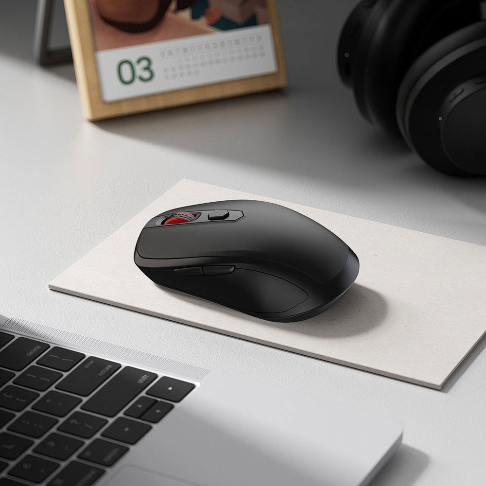 Ergonomic Wireless Gaming Mouse with Rgb Lighting Bowlift