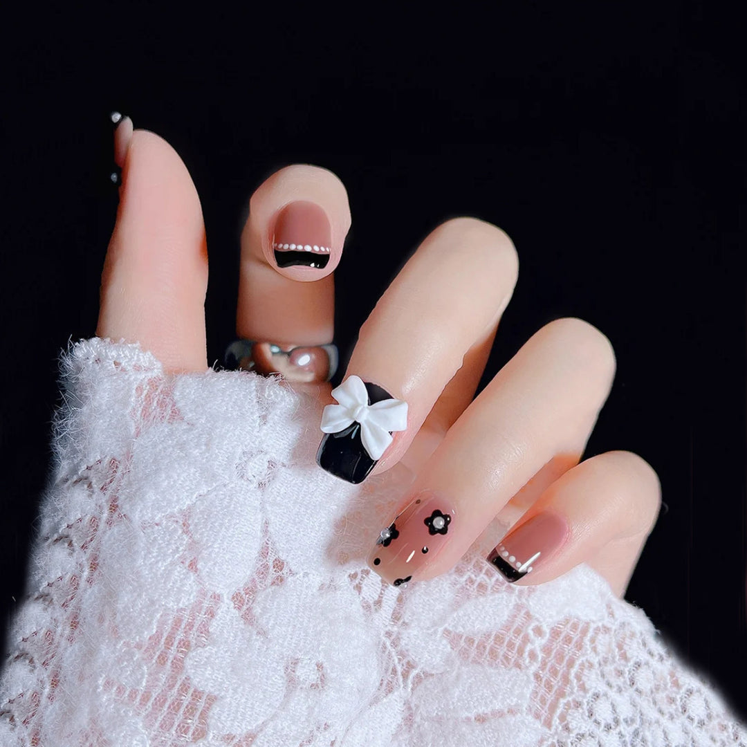 Artificial nail set with elegant bow and flower decoration Bowlift