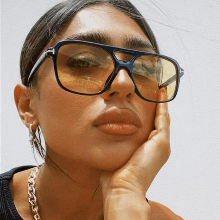 Women's fashionable sunglasses in striking leopard print Bowlift