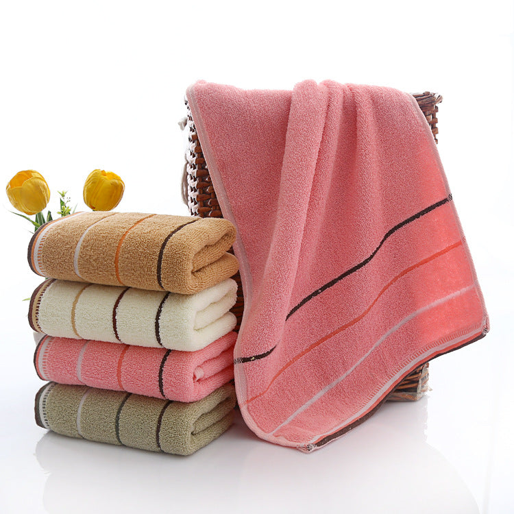Terry Bath Towel With Luxurious Check Pattern Bowlift