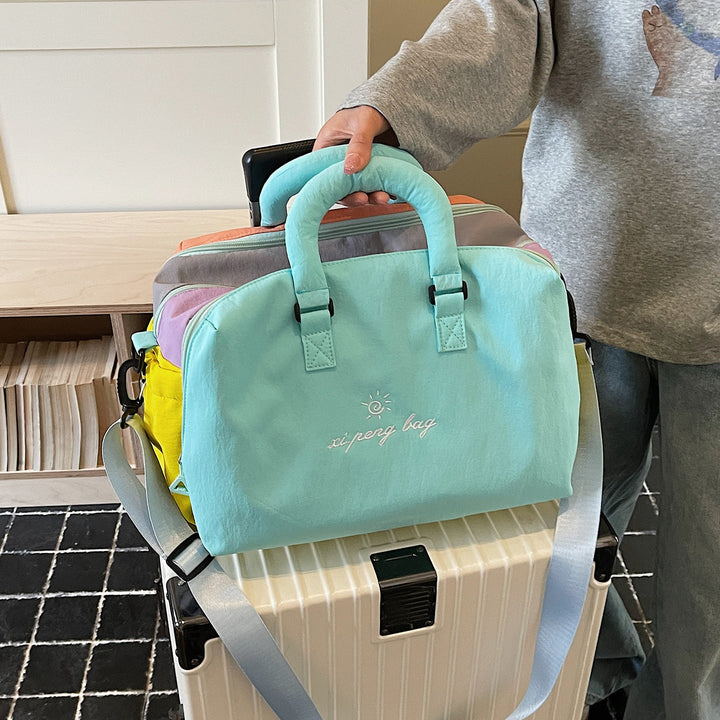 Stylish Multi-Compartment Travel Duffle Bowlift