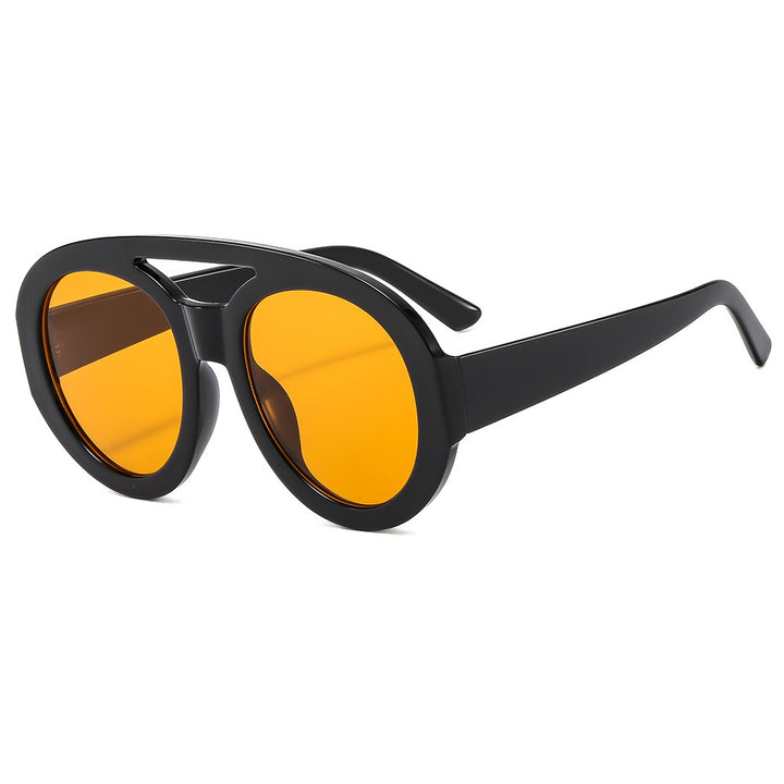 Women's Fashion Sunglasses in Futuristic Oversized Design Bowlift