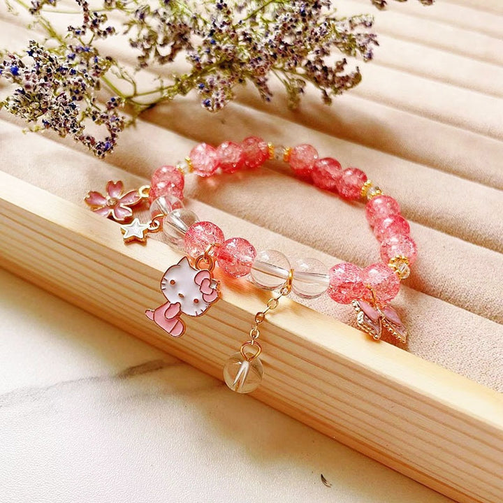 Elegant bracelet with animal and glitter pendants Bowlift