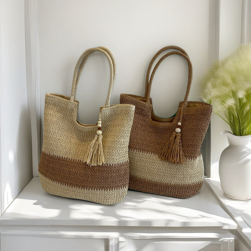 Handcrafted straw bag Bowlift