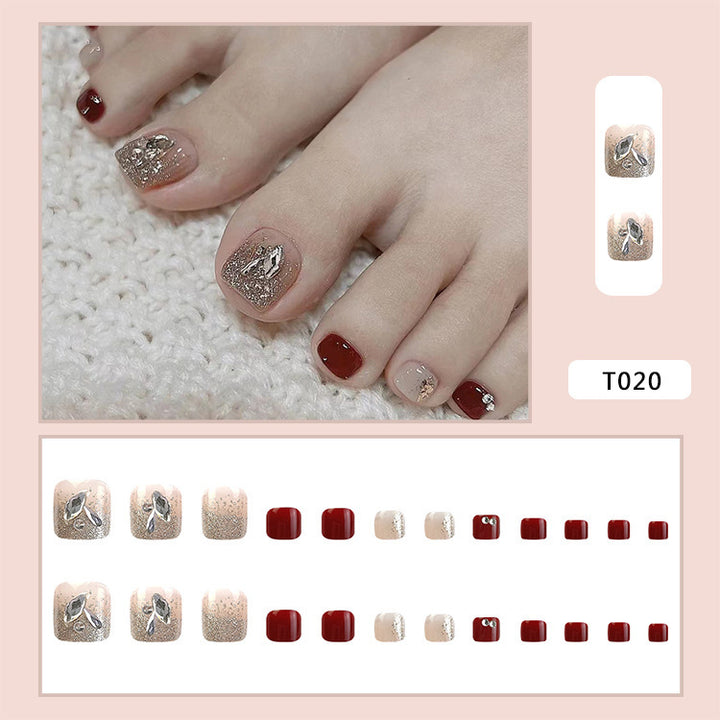 Nail art set with glamorous glitter accents Bowlift