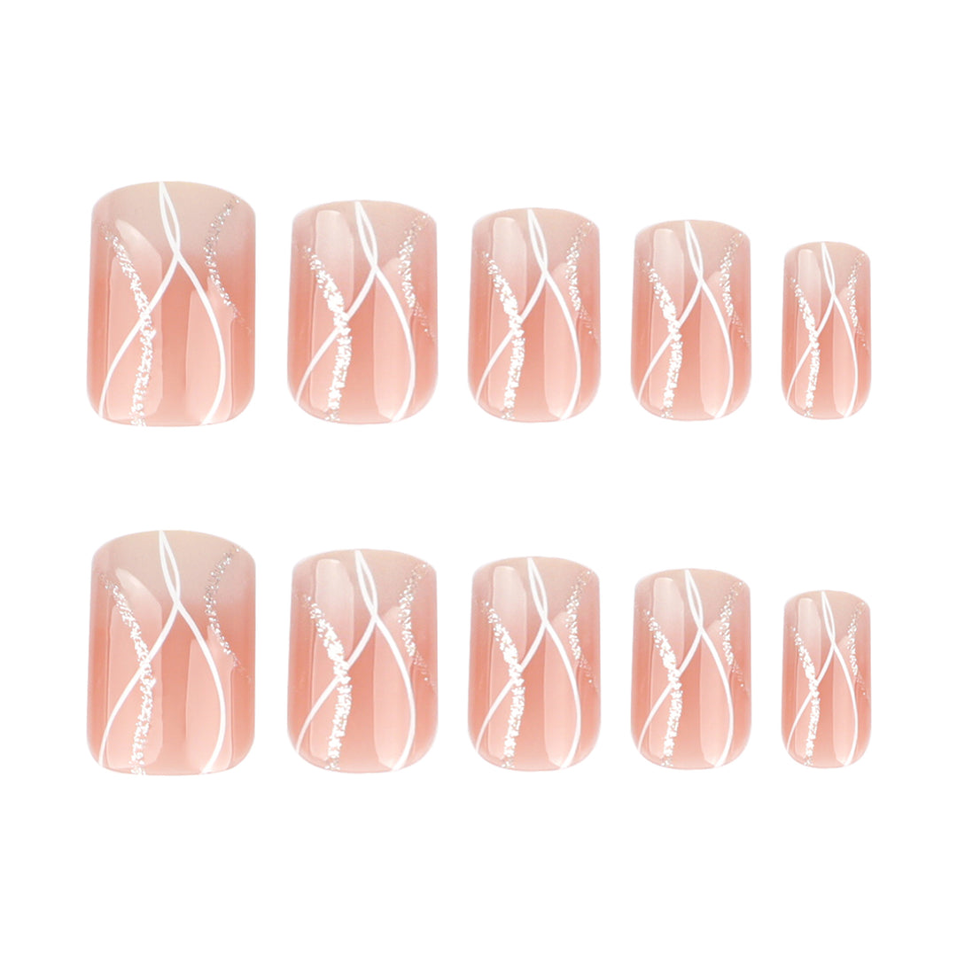 Artful artificial nails with elegant design Bowlift