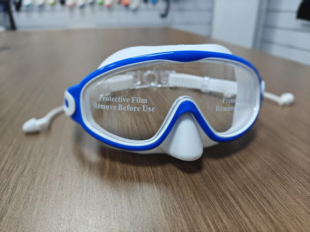 Safety goggles with anti-fog technology Bowlift