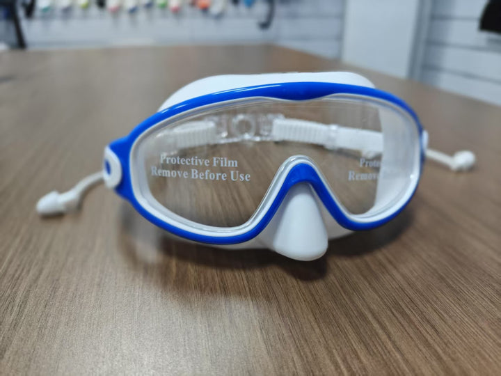 Safety goggles with anti-fog technology Bowlift