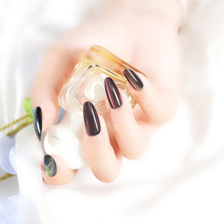 Glossy Metallic Press-On Nail Set Bowlift