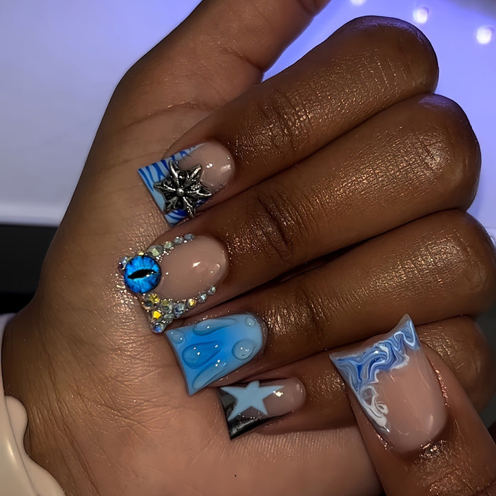 3D Artistic Gel Nail Design Bowlift