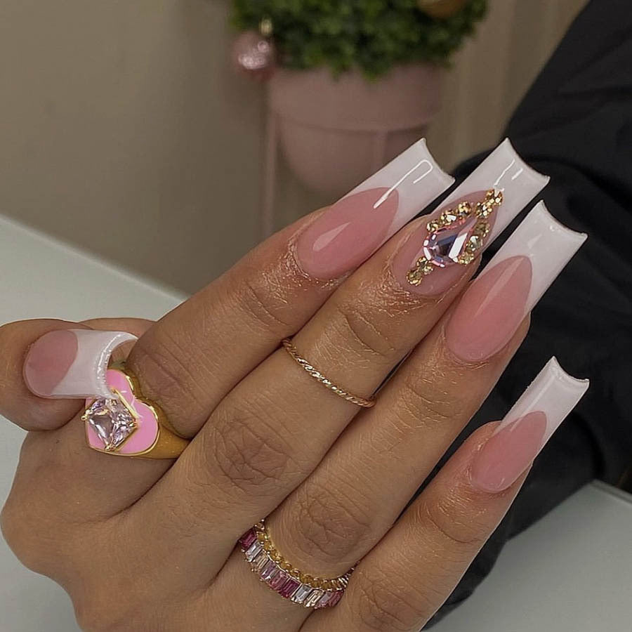 Glamorous Acrylic Nails Bowlift