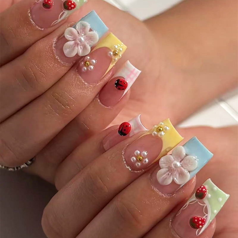 Floral Press-On Nail Art Set Bowlift