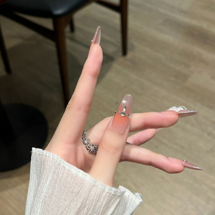Elegant Floral-Embellished Press-On Nail Art Bowlift