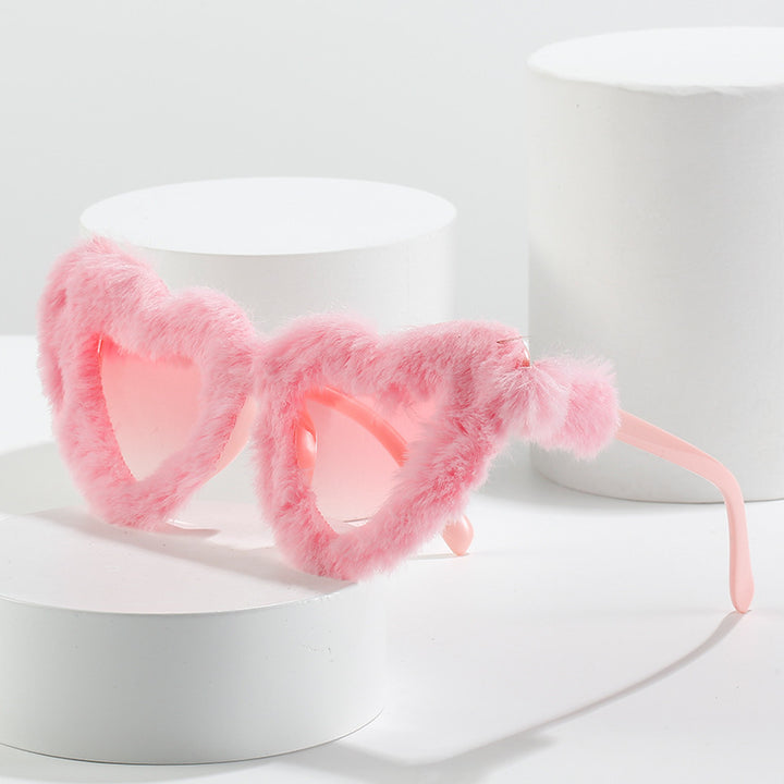 Unique Heart-Shaped Fur-Trimmed Sunglasses Bowlift