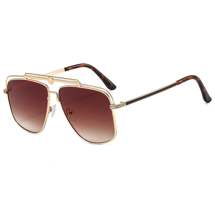 Ladies sunglasses in elegant retro style Bowlift