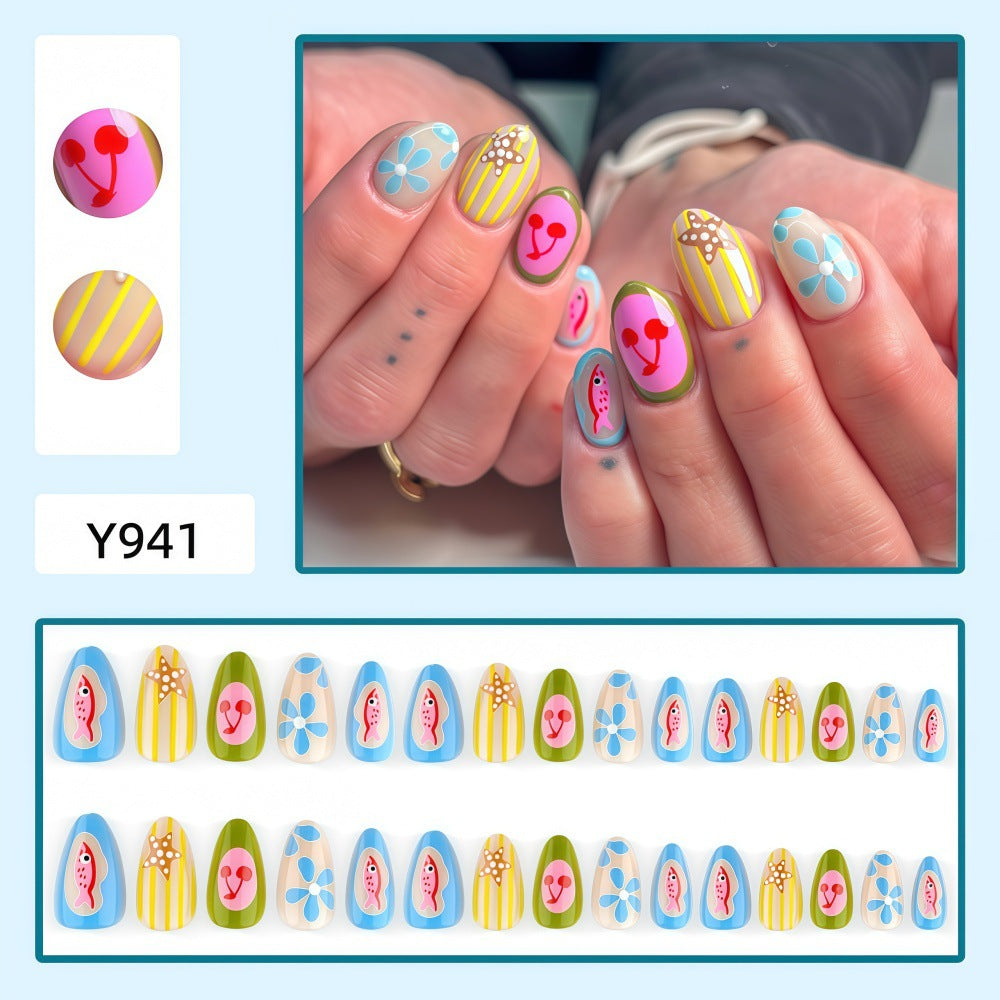 Artificial Nails in Creative Summer Design Bowlift