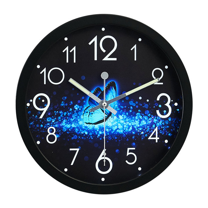 Wall clock with elegant butterfly design Bowlift