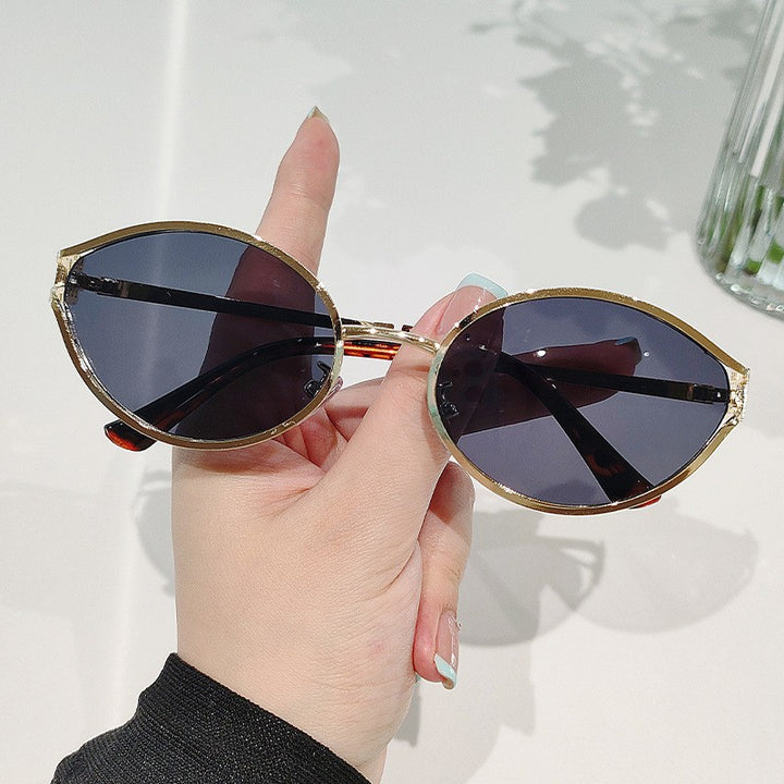 Stylish Cat Eye Sunglasses