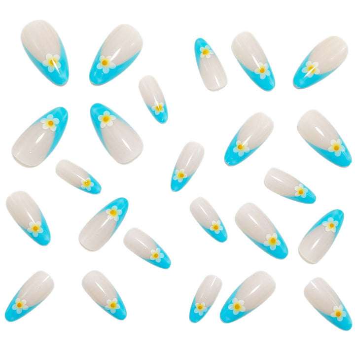 Creative artificial nails with floral accents Bowlift