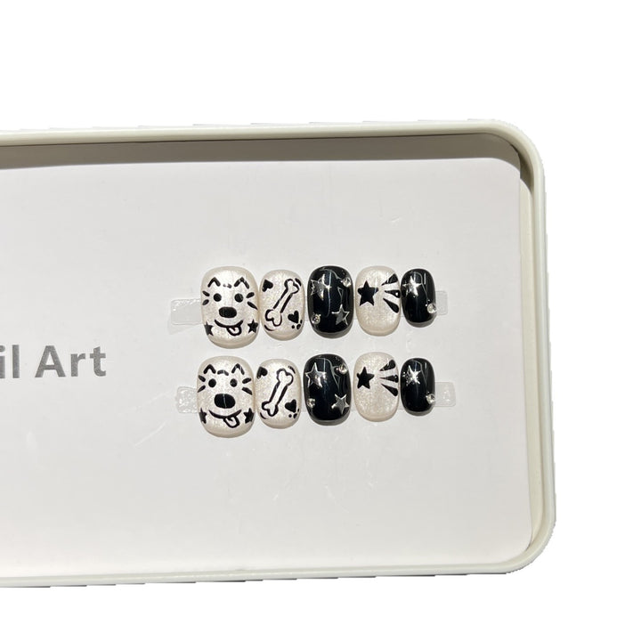 Playful Themed Press-On Nail Set Bowlift