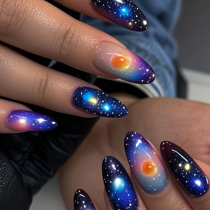 Celestial Galaxy-Themed Nail Art Bowlift