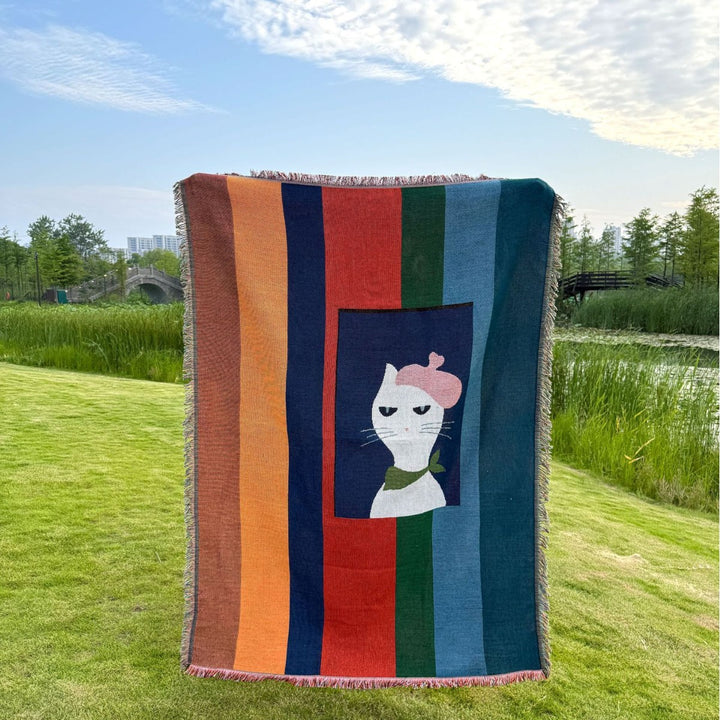 Artistic Cat-Themed Woven Throw Blanket