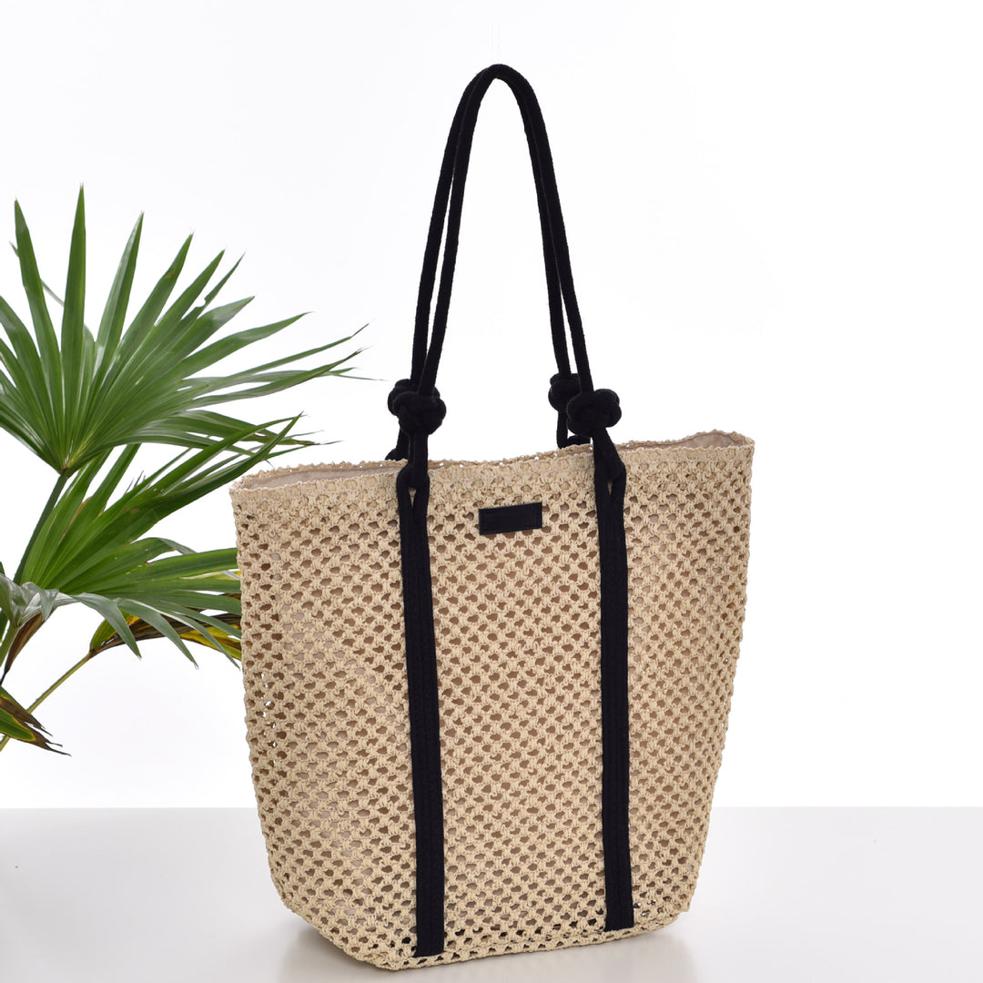 Handbag with Modern Mesh Design Bowlift