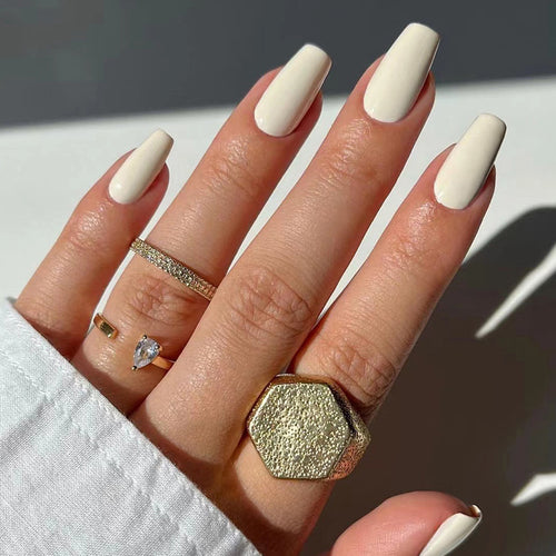 Elegant Nail Art Bowlift