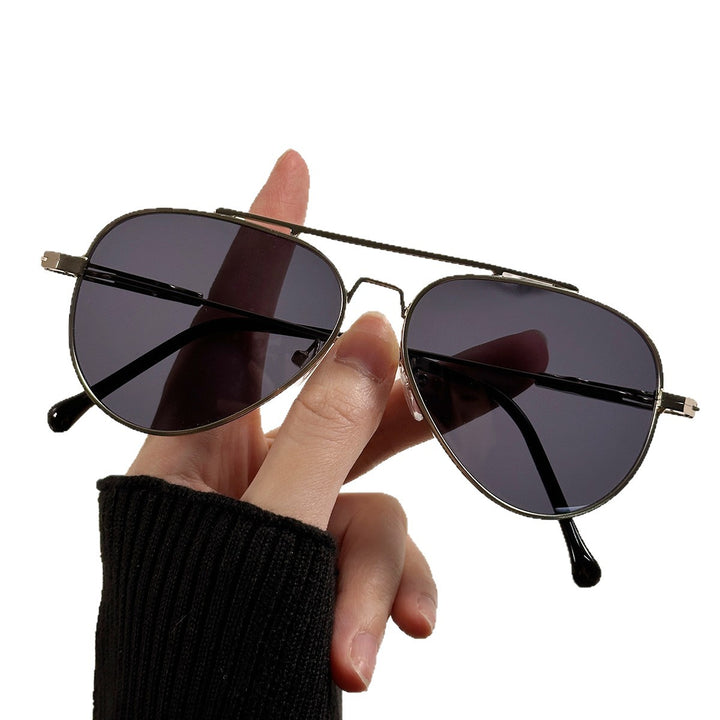 Women's timeless pilot sunglasses with high-quality frame Bowlift