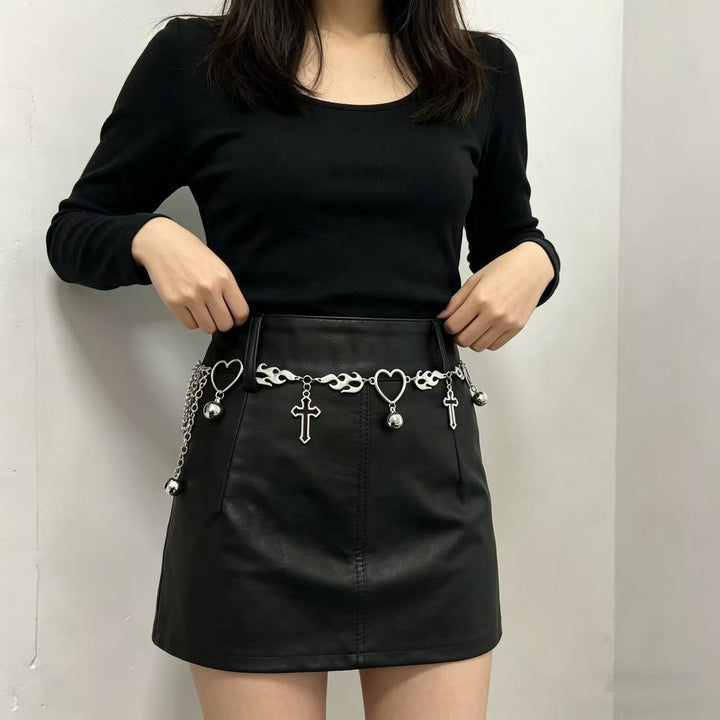 Fashionable chain belt with pendants Bowlift